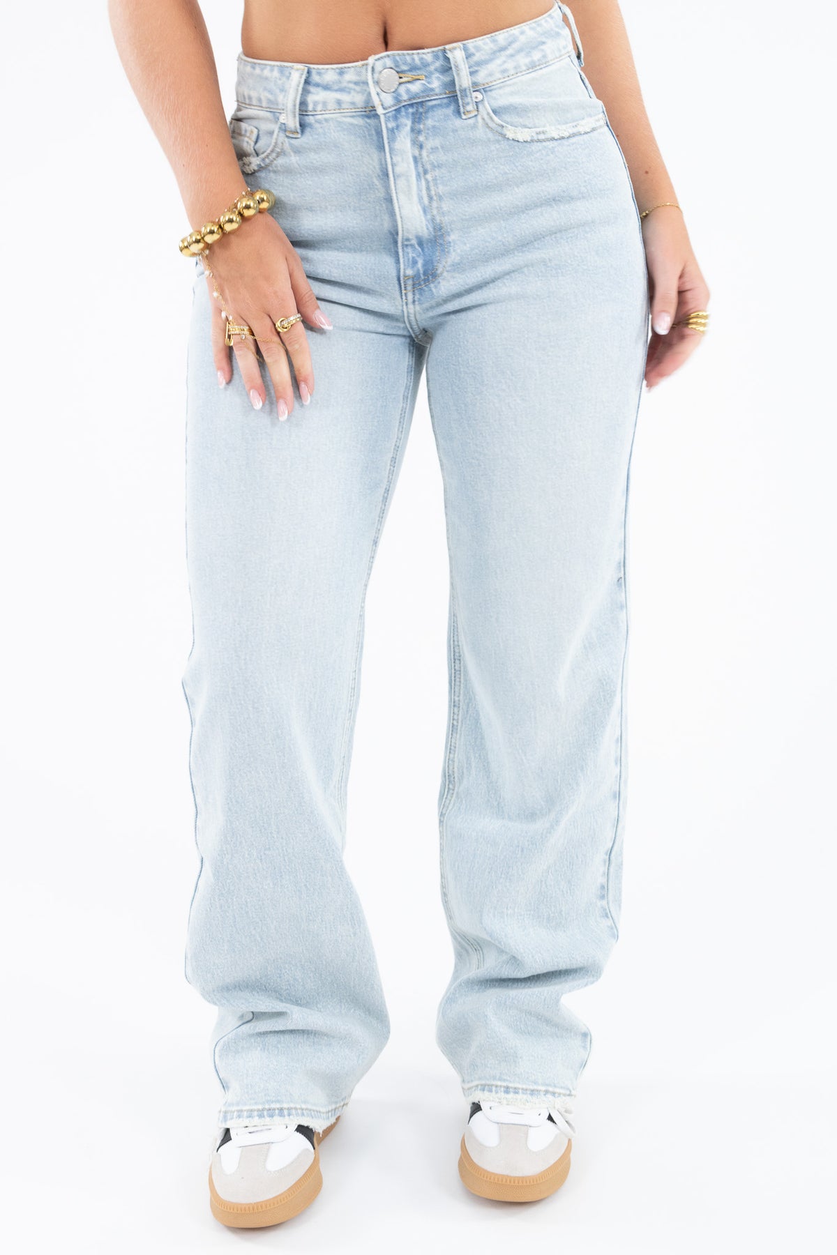 The Essential Wide Leg Jeans