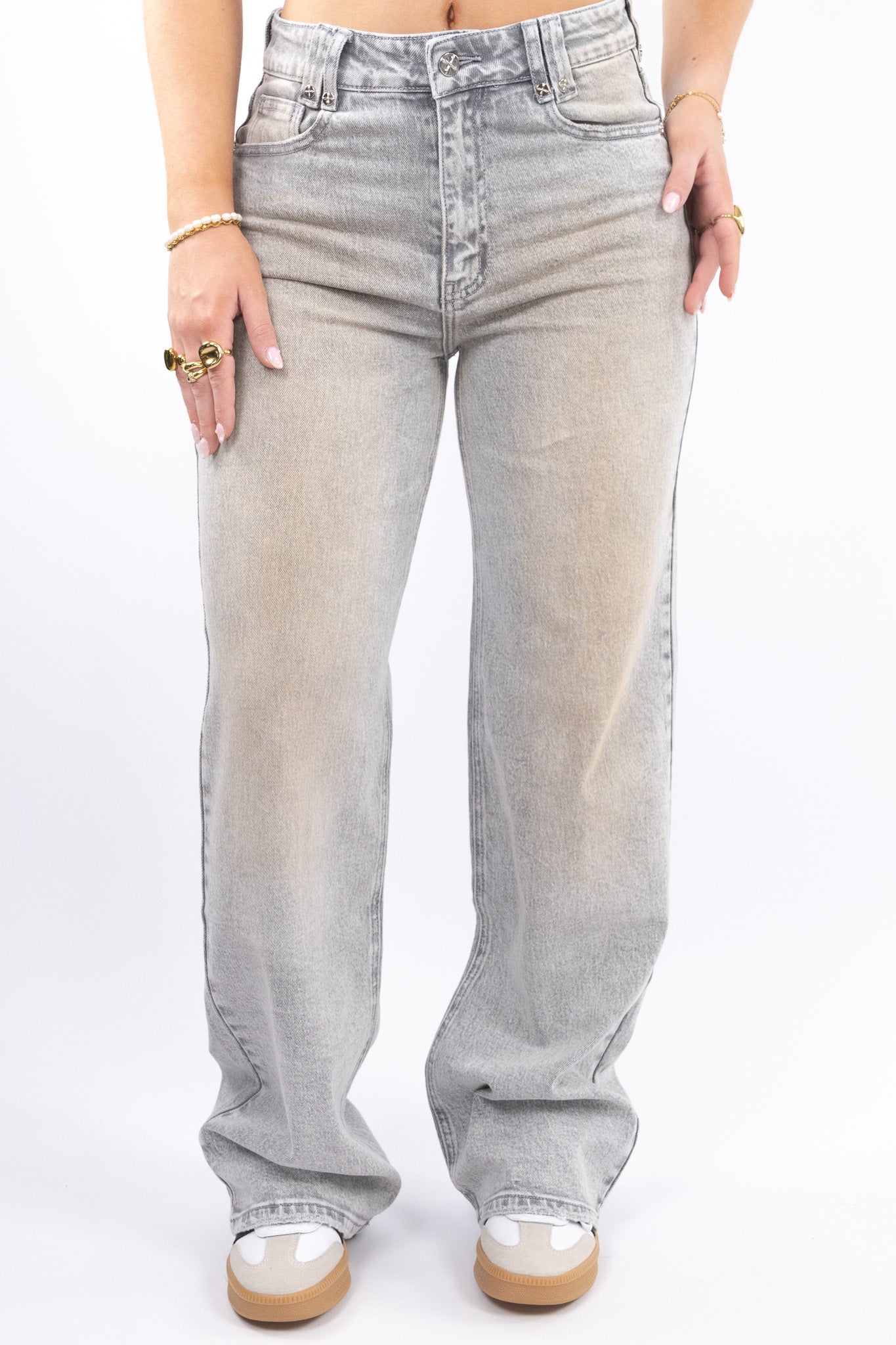 Quinn Vintage Wide Leg Jeans