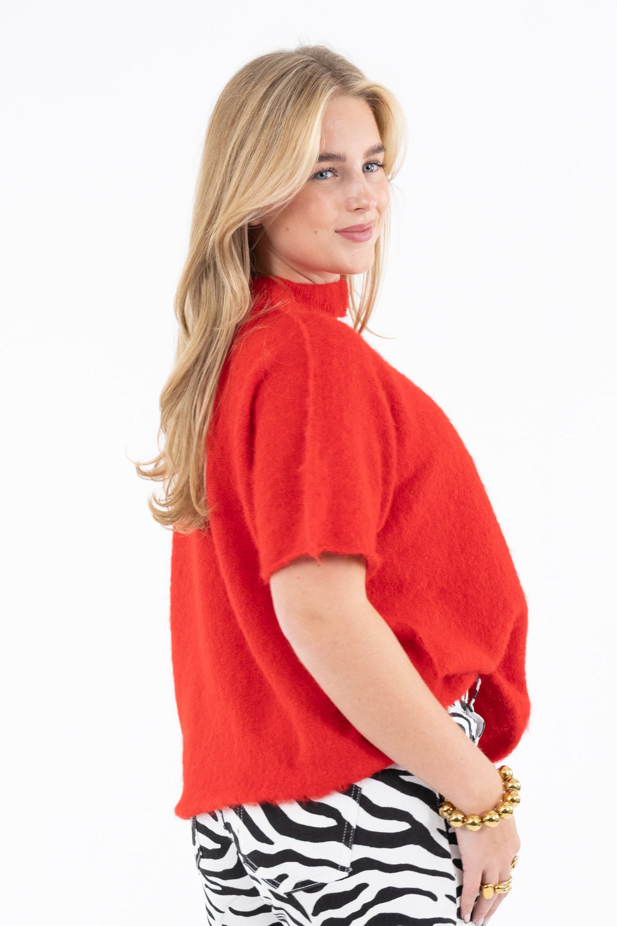Cut Out Shoulder Knit