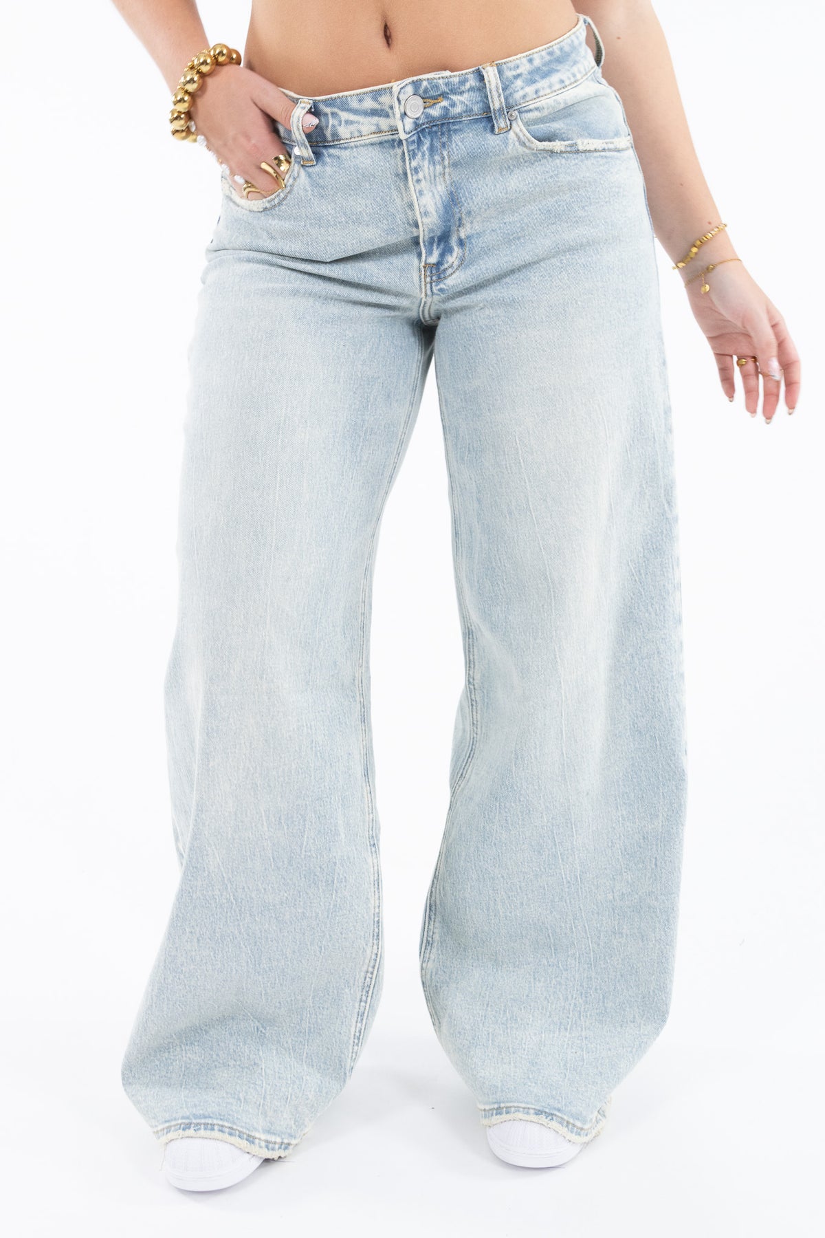 Mae Mid Waist Jeans