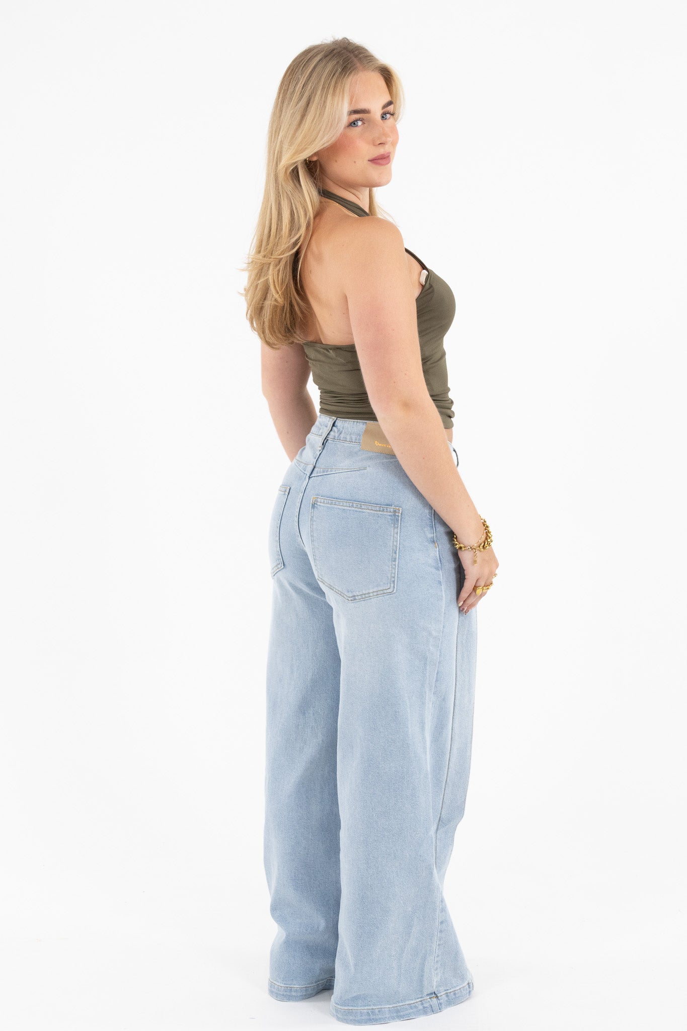 Elle Halter Top