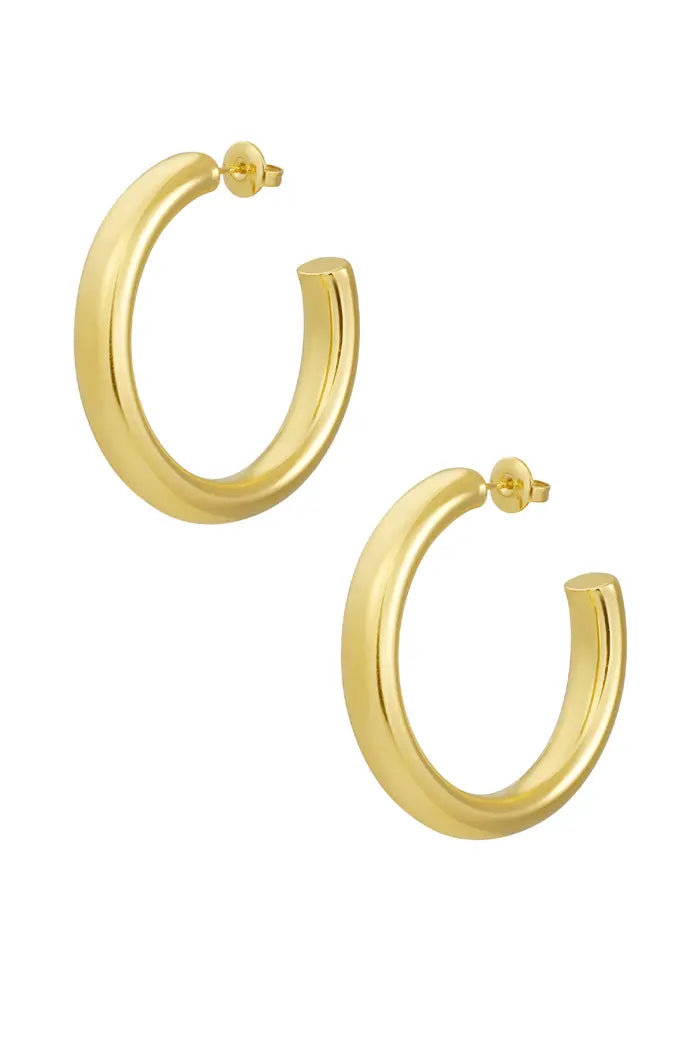 Basic thick earrings