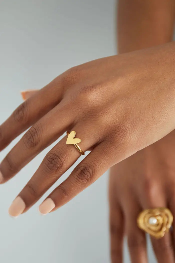 Classic love ring