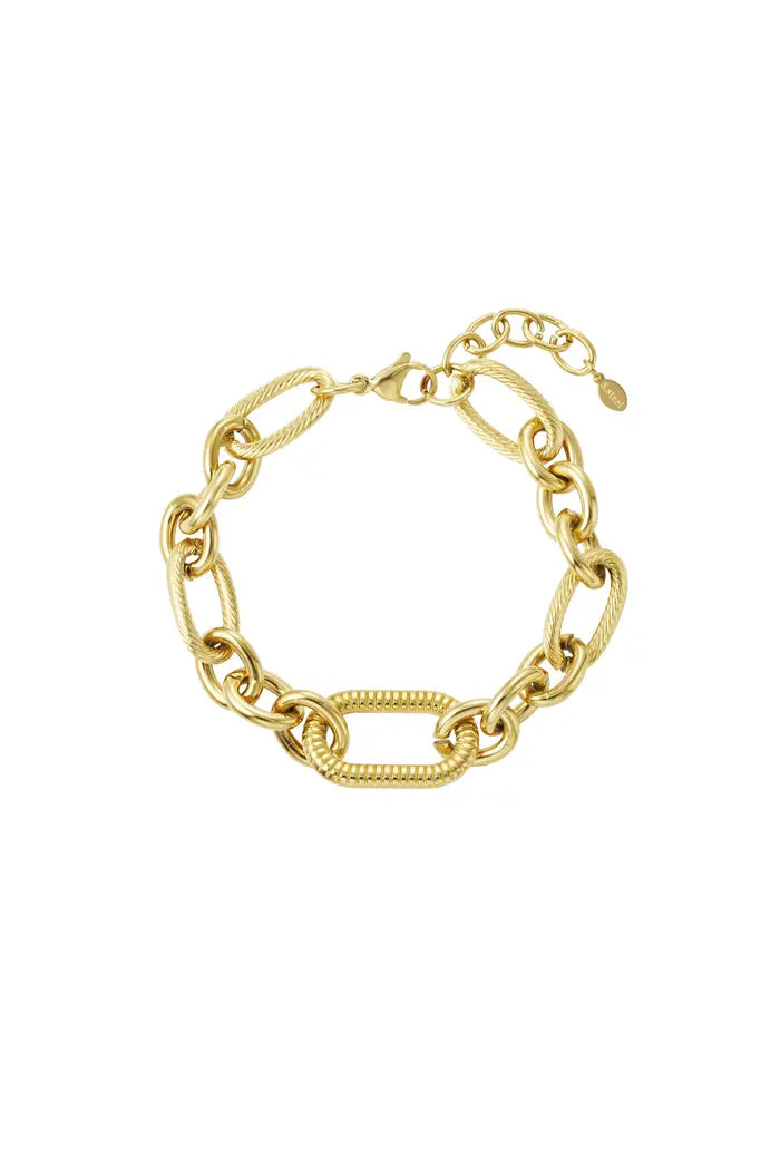 Bold chain bracelet - gold