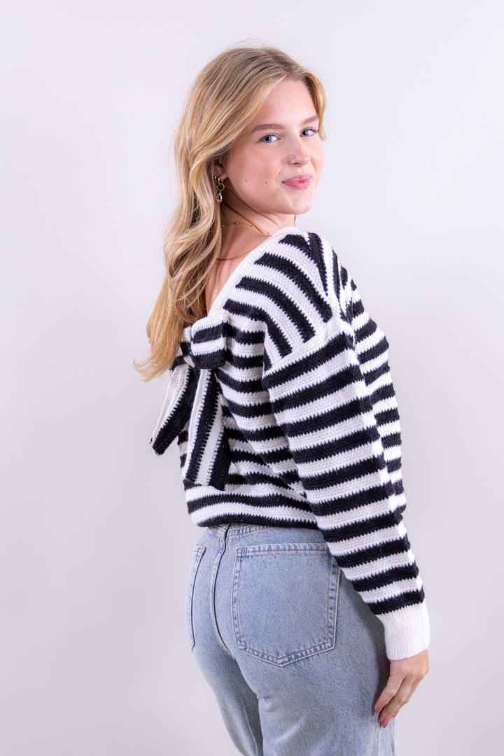 Bow striped knit