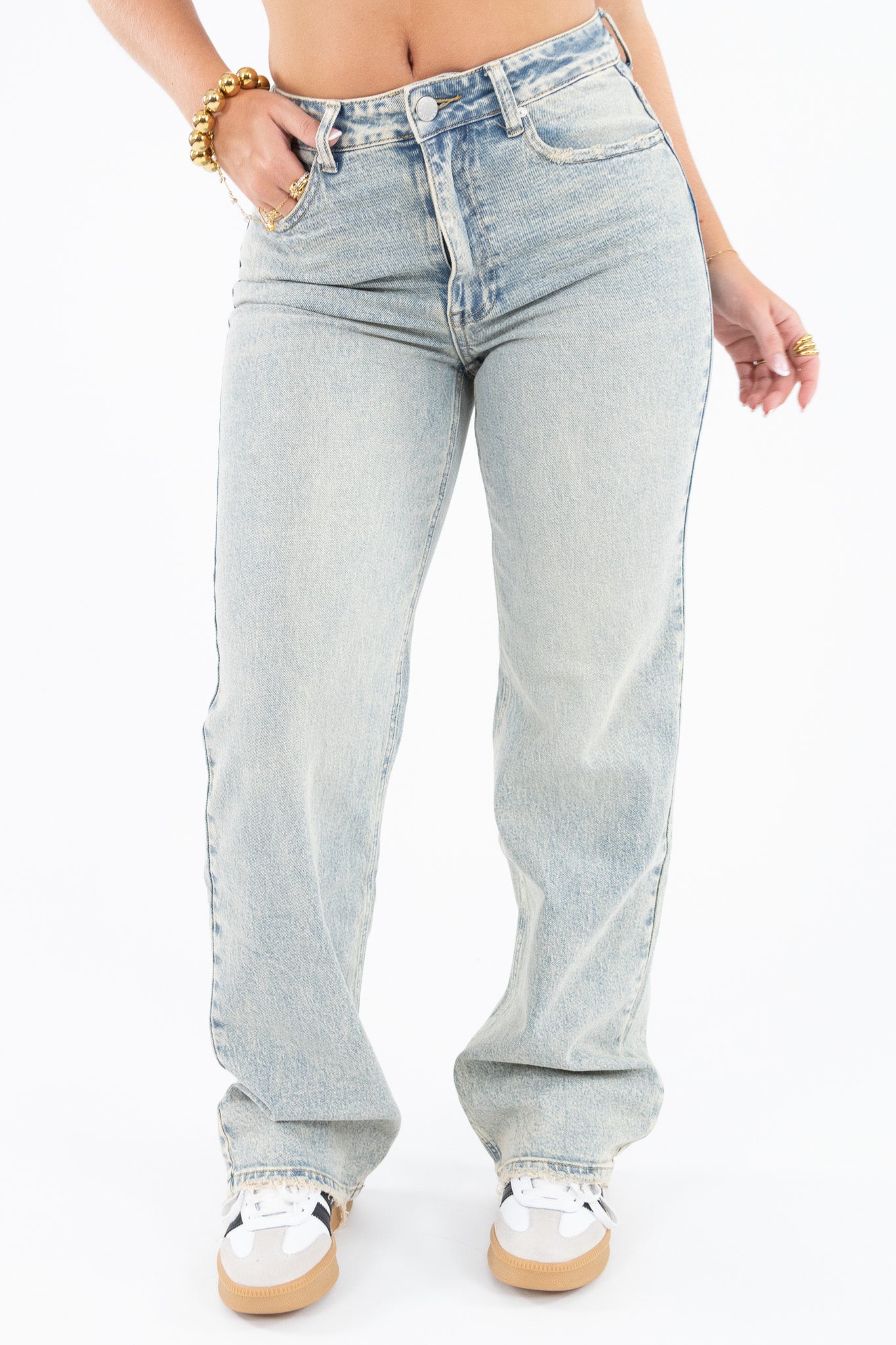 The Essential Wide Leg Jeans