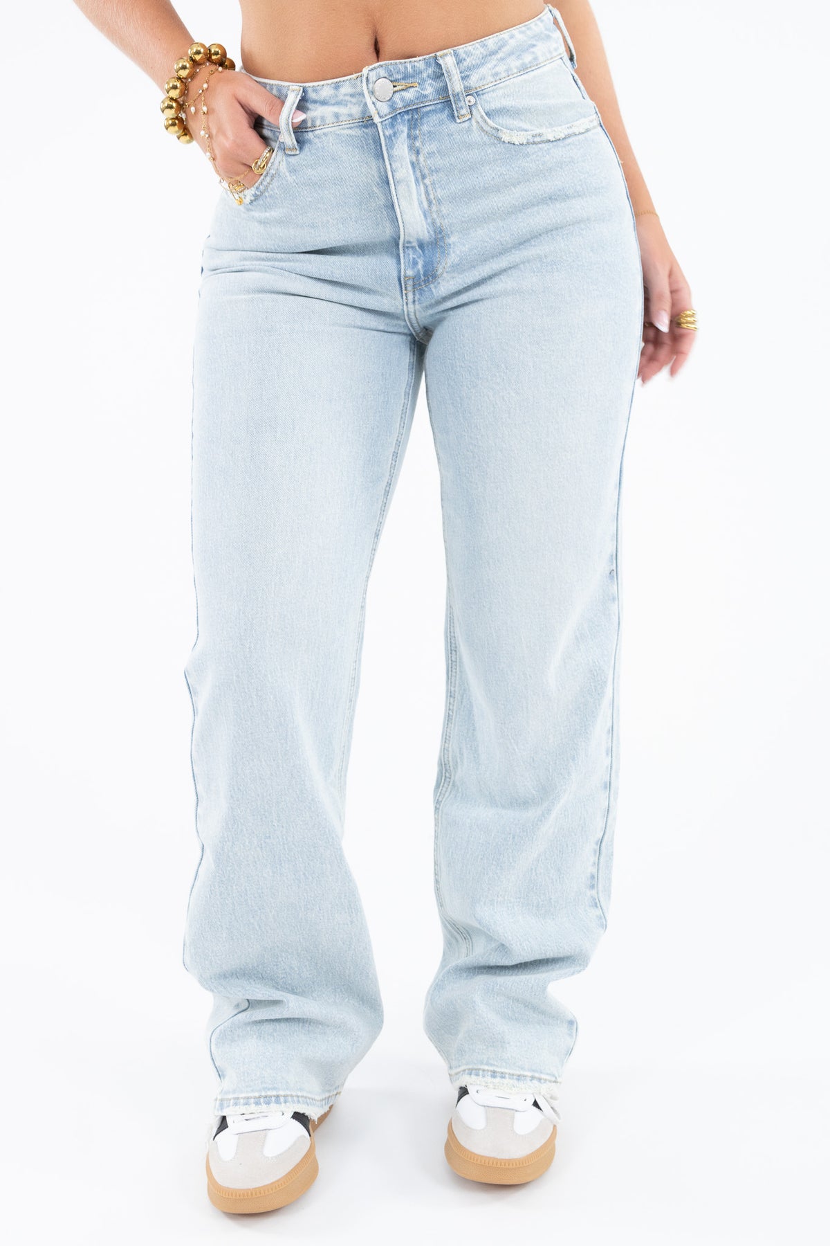 The Essential Wide Leg Jeans