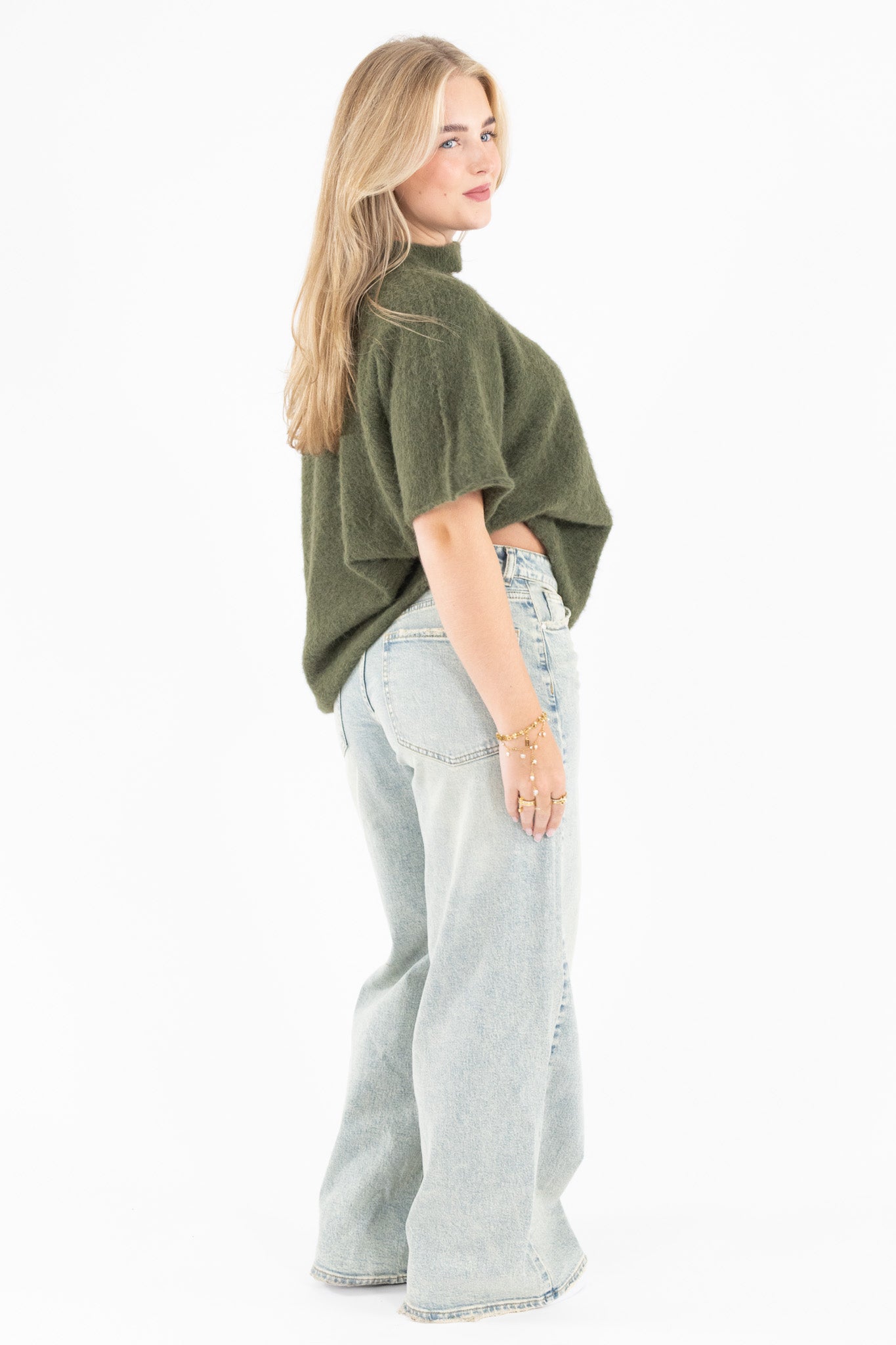 Cut Out Shoulder Knit