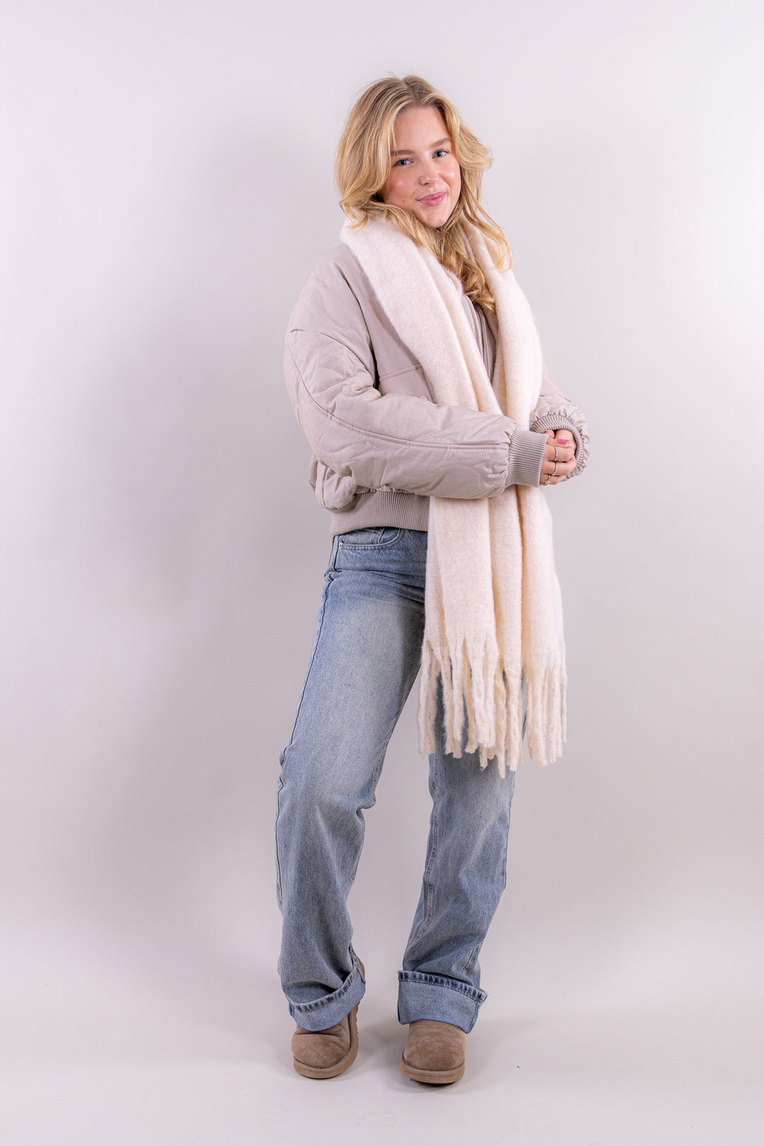 Leah soft scarf