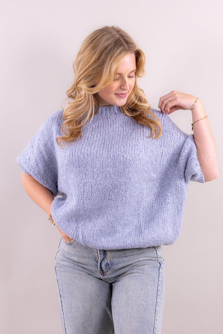 Leah's comfy knit short sleeve