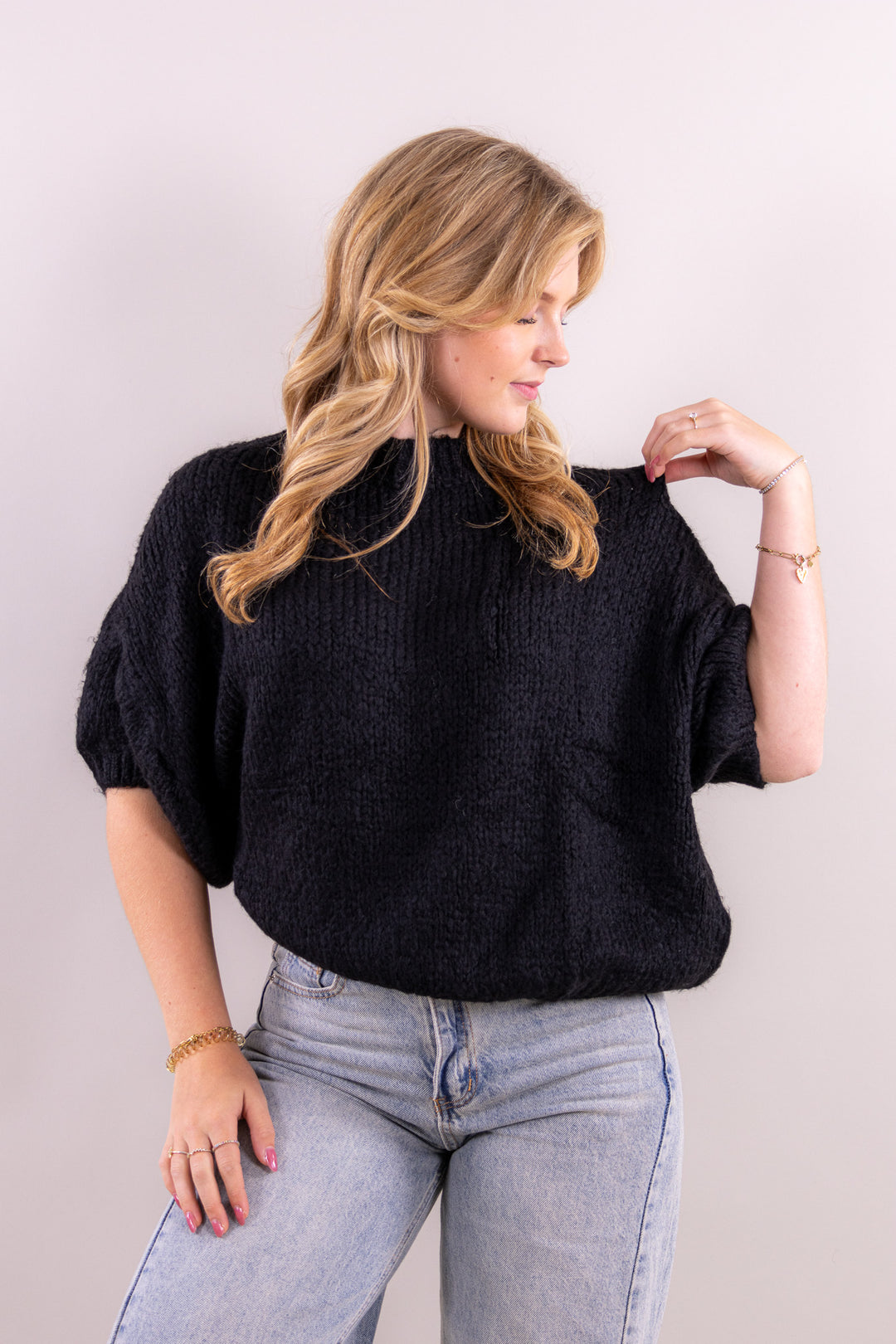 Leah's comfy knit short sleeve