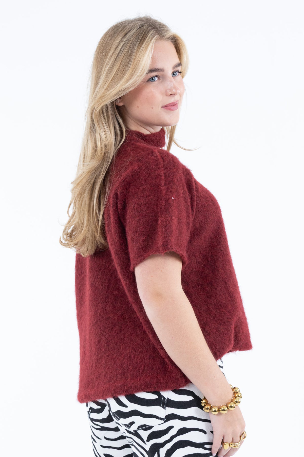Cut Out Shoulder Knit