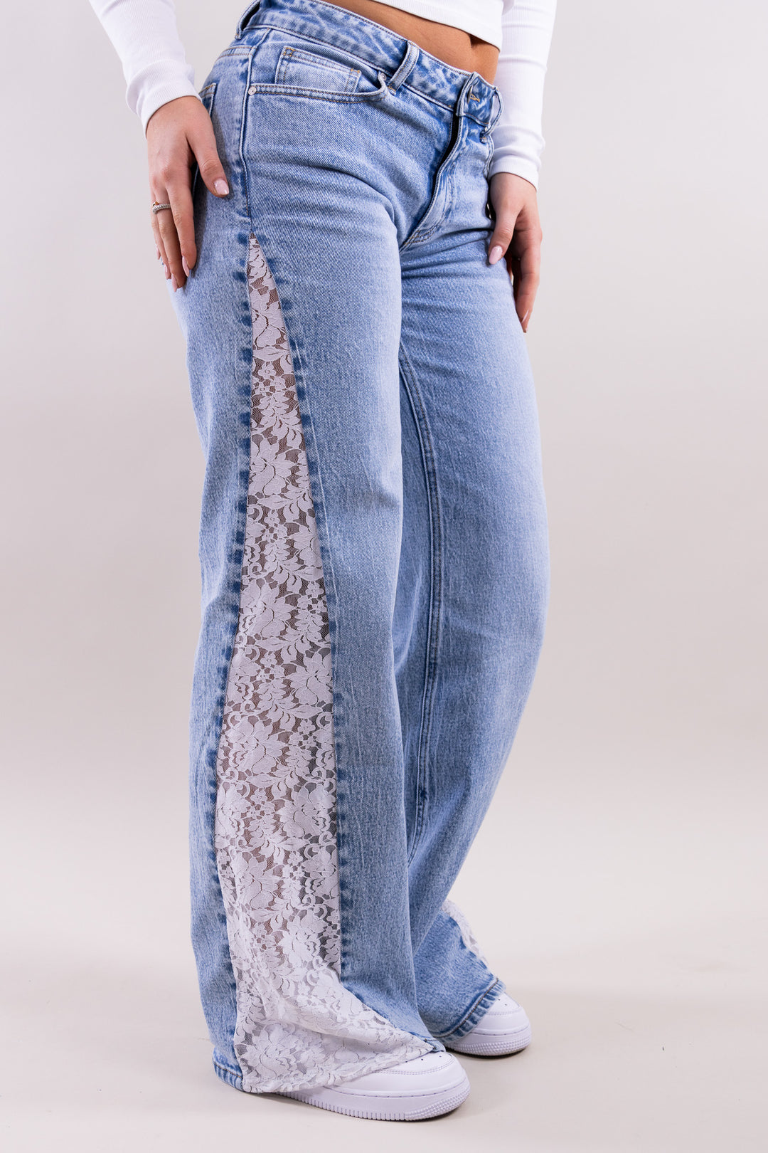 Lily lace jeans pre order