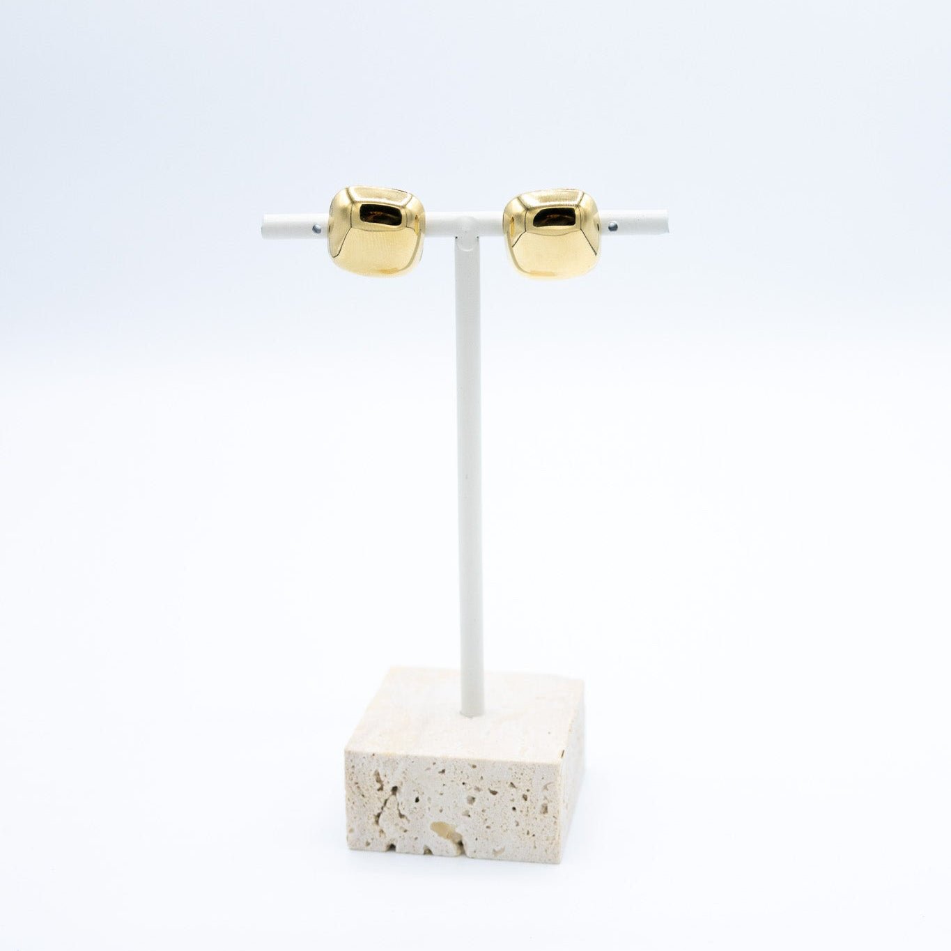 Loa Earrings