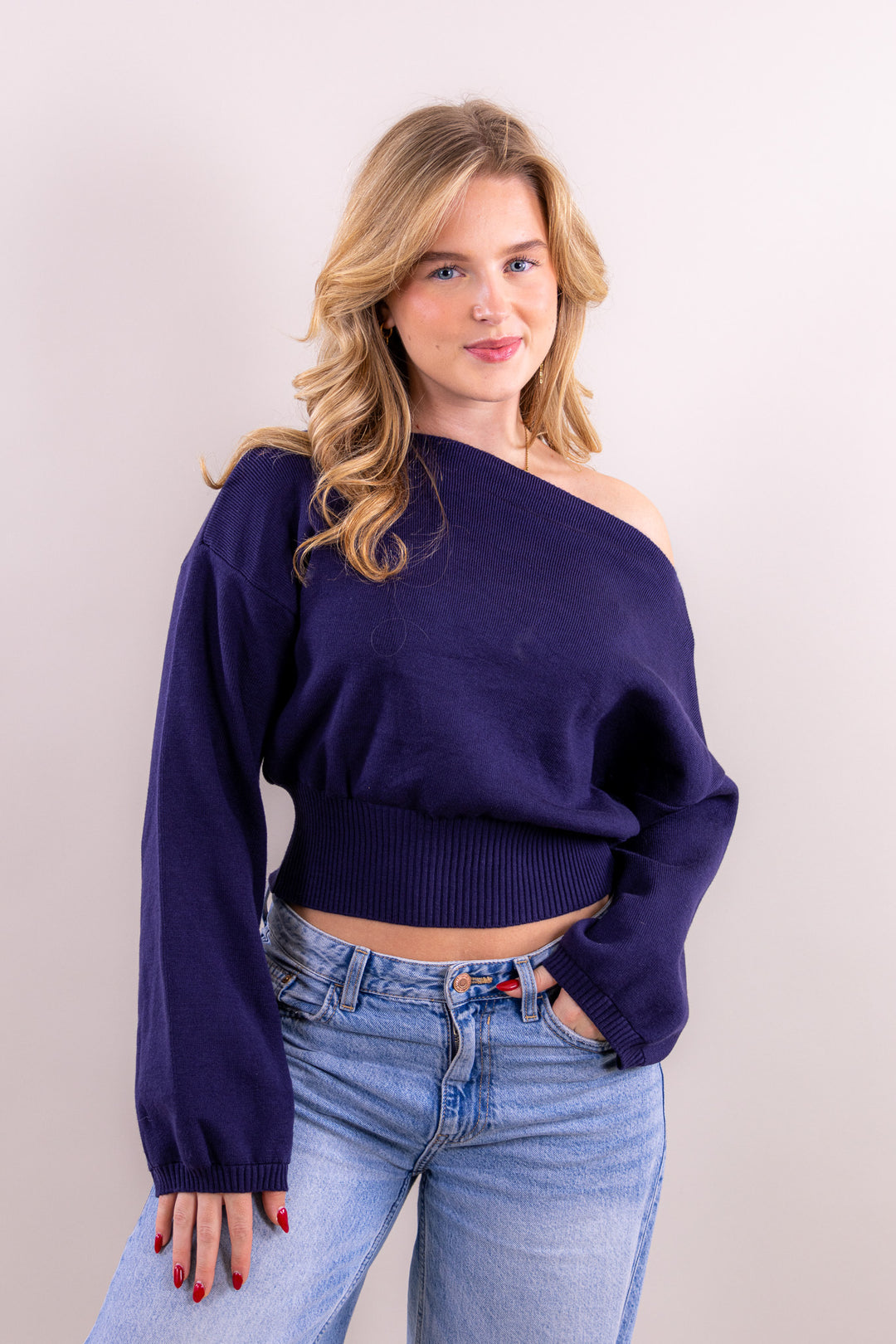 Lois one shoulder knit