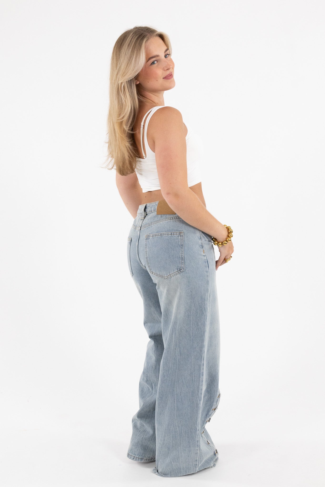 Vintage Wash Button Jeans