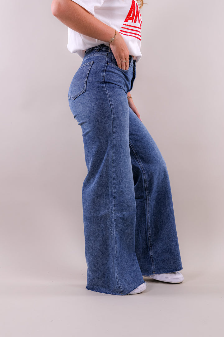 Noor wide leg jeans