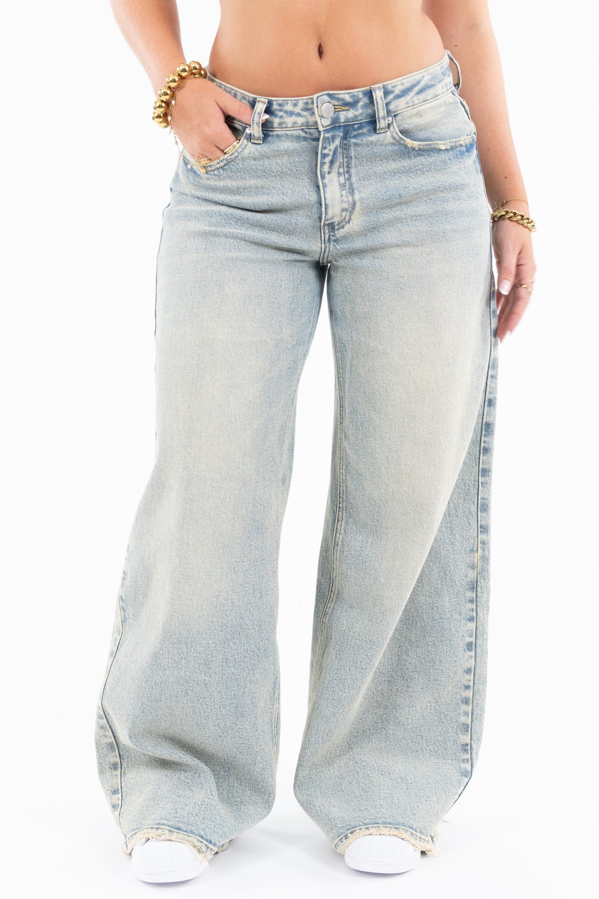 Baggy Fit Wide Leg Jeans